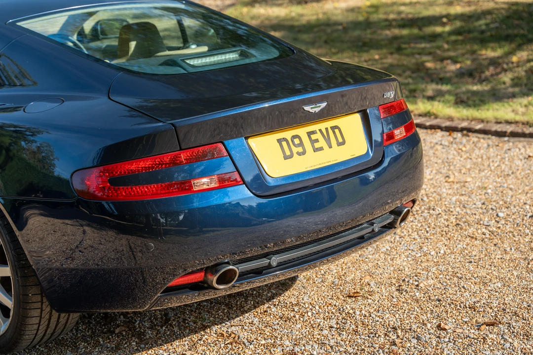 2005 Aston Martin DB9 - Image 29 of 31