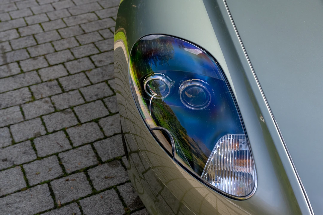 2005 Aston Martin DB9 - Image 18 of 31