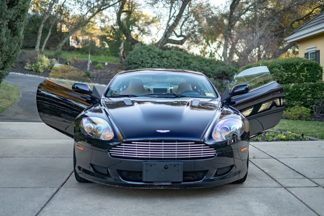 2005 Aston Martin DB9 - Image 7 of 31
