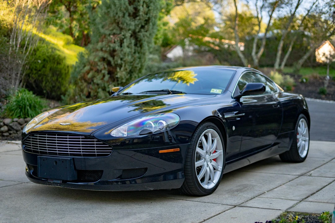 2005 Aston Martin DB9 - Image 13 of 31