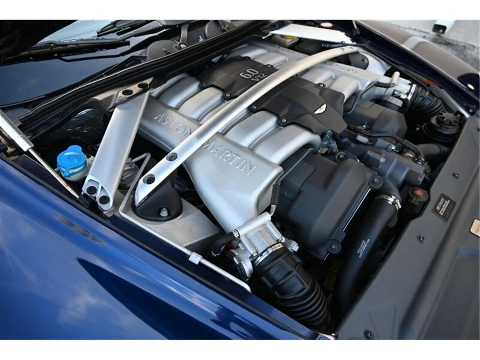 2005 Aston Martin DB9 - Image 16 of 31