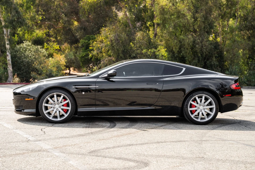 2005 Aston Martin DB9 - Image 9 of 31