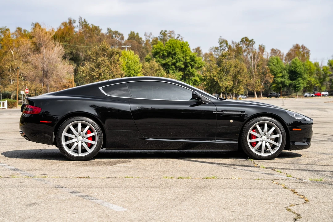2005 Aston Martin DB9 - Image 5 of 31
