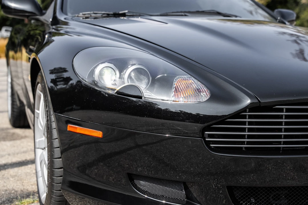 2005 Aston Martin DB9 - Image 14 of 31