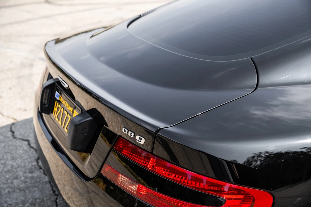 2005 Aston Martin DB9 - Image 29 of 31