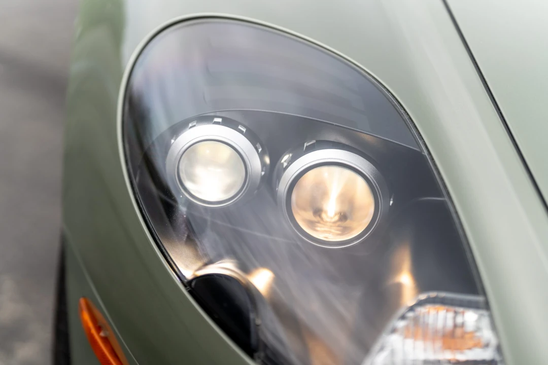 2005 Aston Martin DB9 - Image 17 of 31