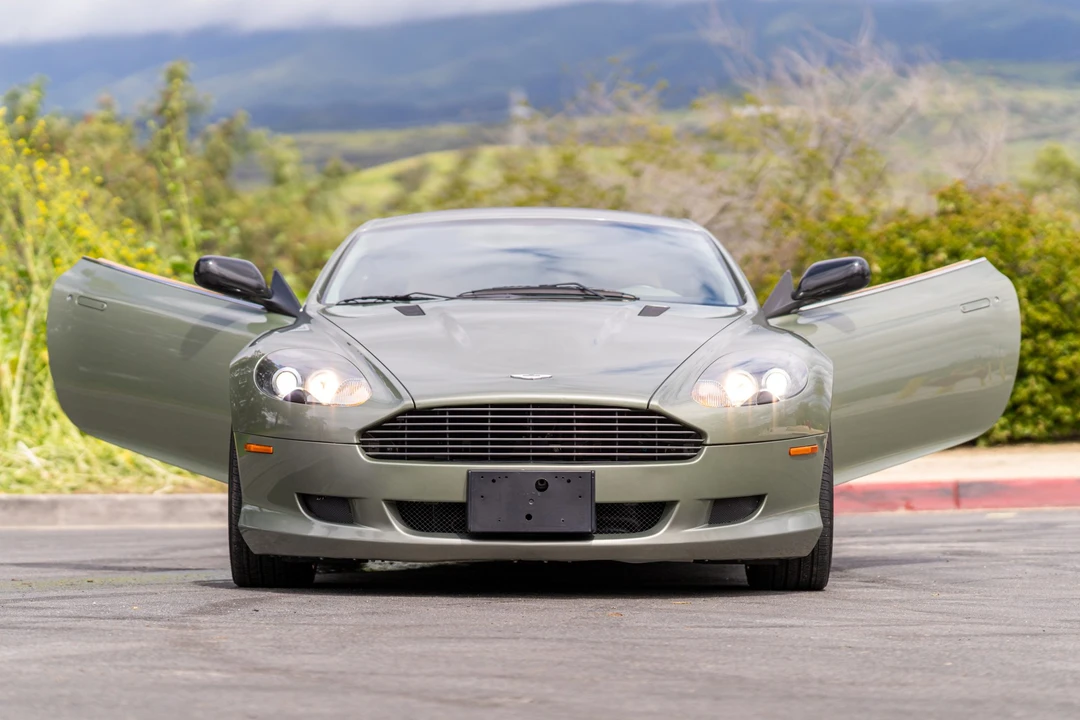 2005 Aston Martin DB9 - Image 15 of 31