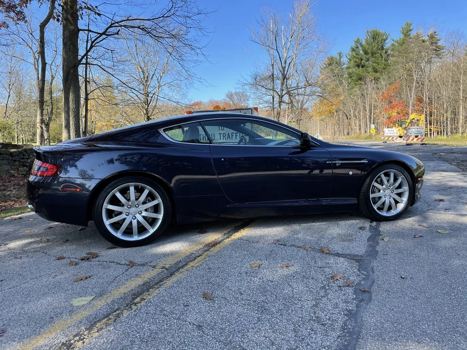 2005 Aston Martin DB9 - Image 14 of 31
