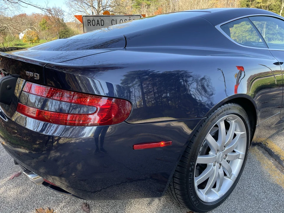 2005 Aston Martin DB9 - Image 30 of 31
