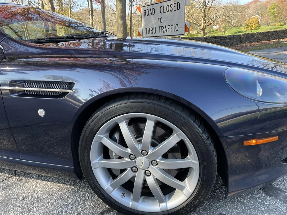 2005 Aston Martin DB9 - Image 27 of 31