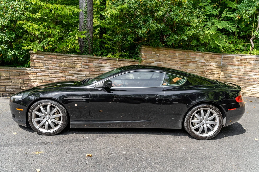 2005 Aston Martin DB9 - Image 12 of 31