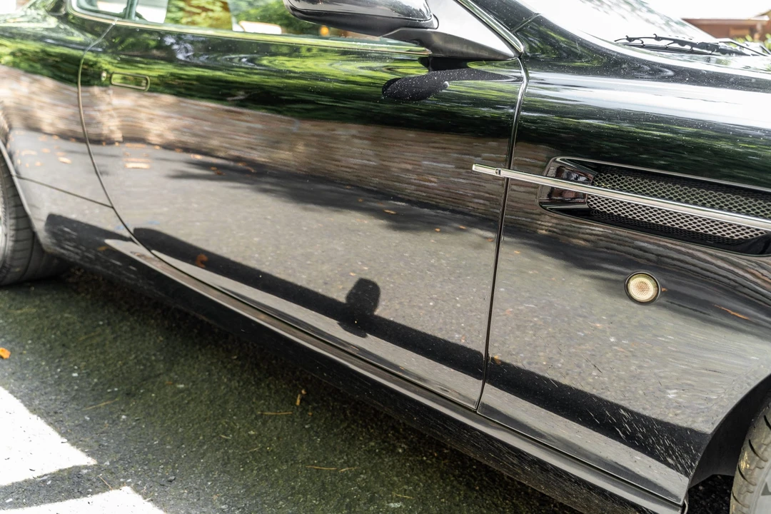 2005 Aston Martin DB9 - Image 15 of 31