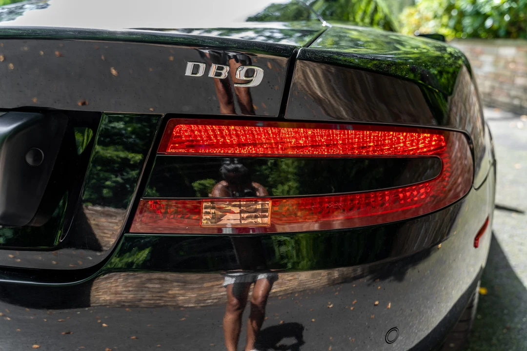 2005 Aston Martin DB9 - Image 30 of 31