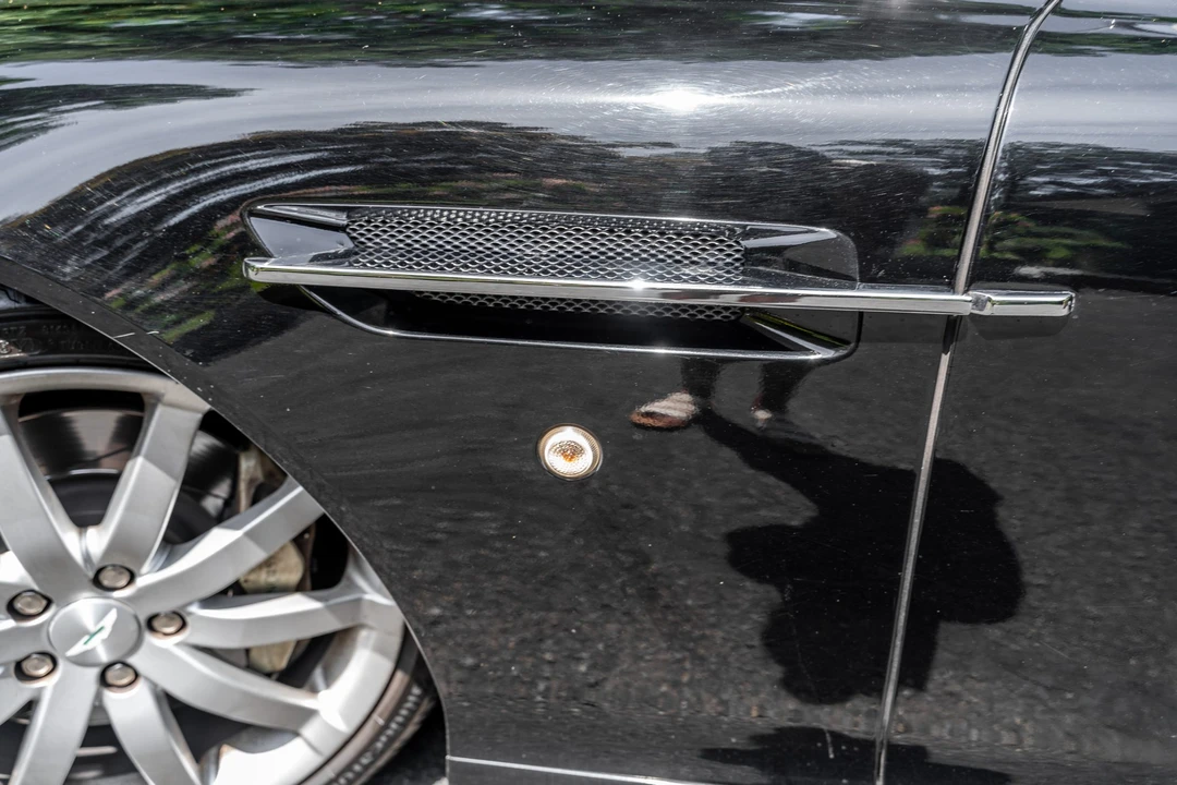 2005 Aston Martin DB9 - Image 17 of 31