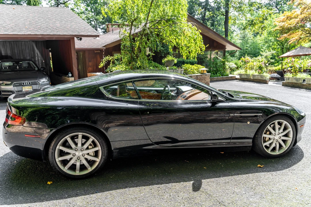 2005 Aston Martin DB9 - Image 8 of 31