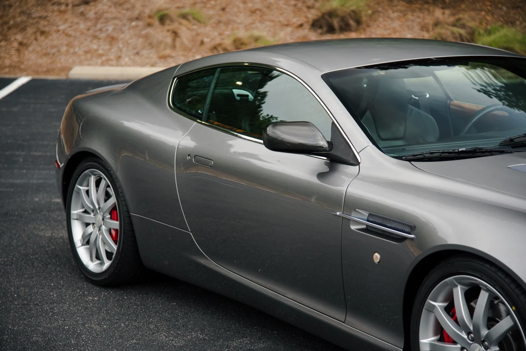2005 Aston Martin DB9 - Image 19 of 31