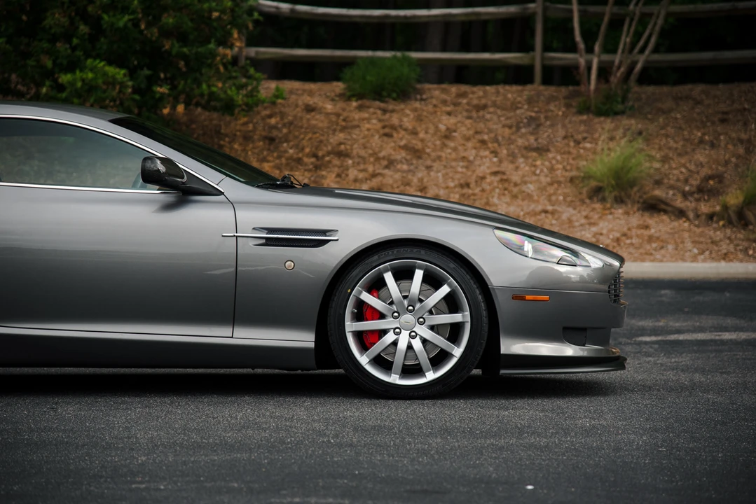 2005 Aston Martin DB9 - Image 21 of 31