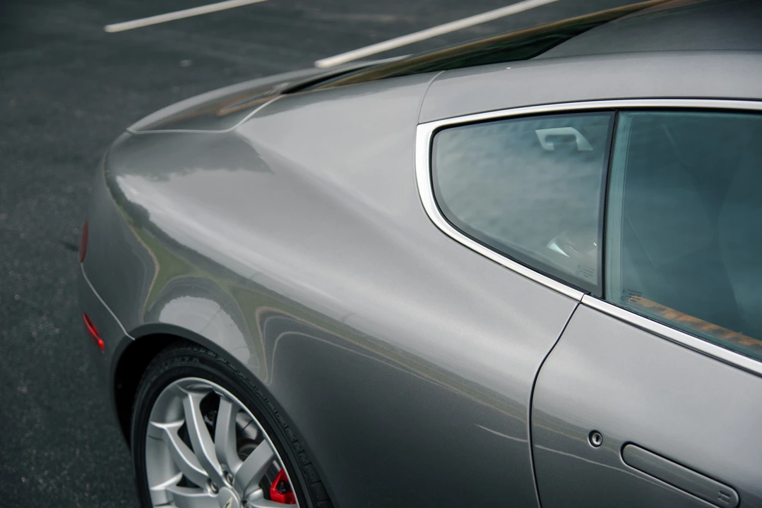2005 Aston Martin DB9 - Image 29 of 31