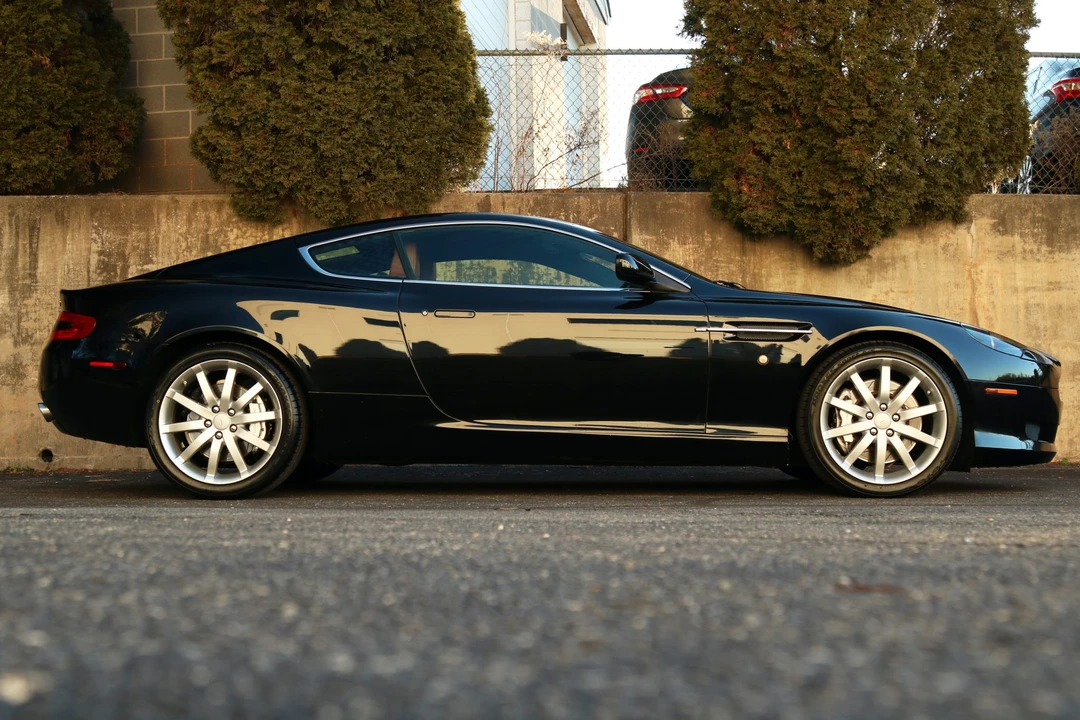 2005 Aston Martin DB9 - Image 6 of 31