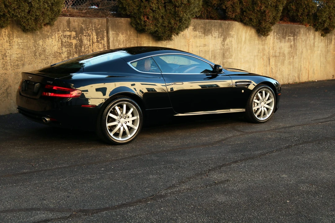 2005 Aston Martin DB9 - Image 7 of 31