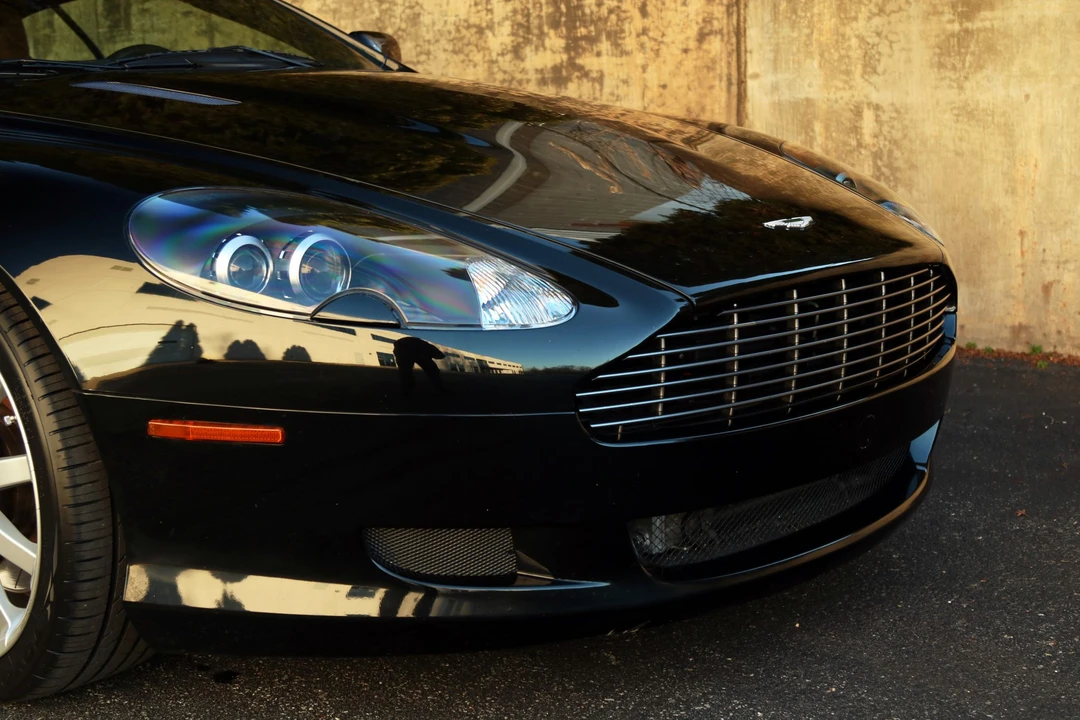 2005 Aston Martin DB9 - Image 18 of 31