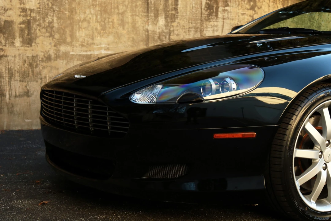 2005 Aston Martin DB9 - Image 19 of 31