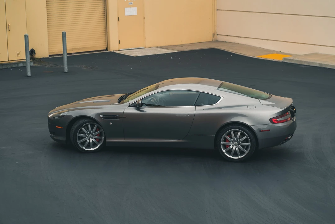 2005 Aston Martin DB9 - Image 3 of 31