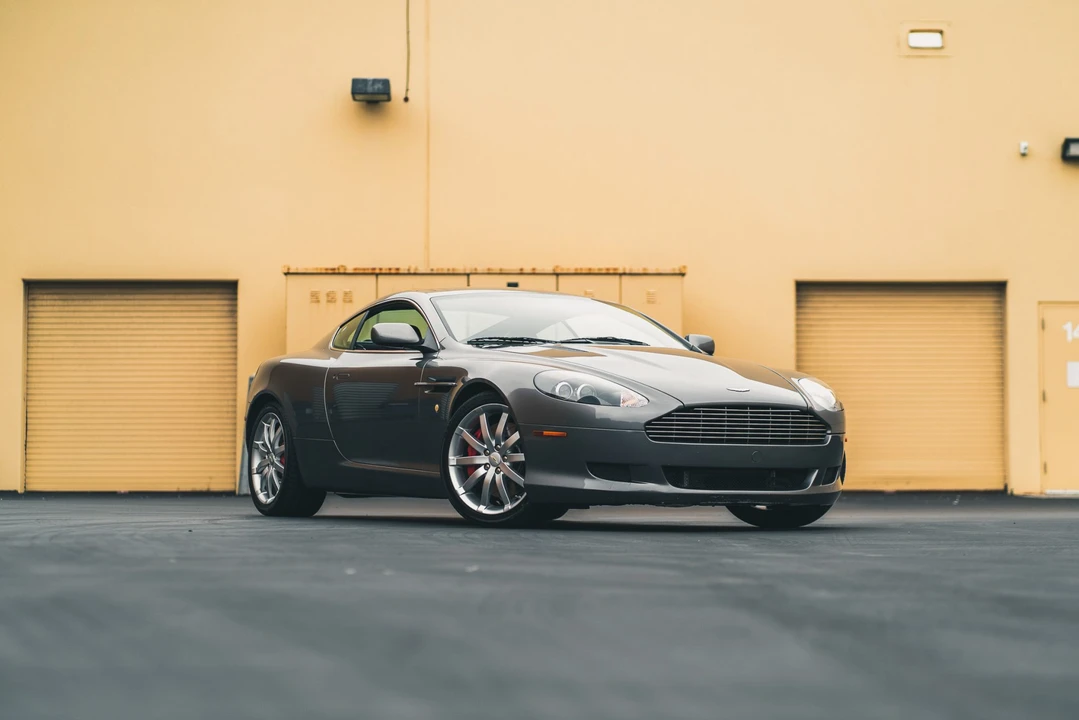 2005 Aston Martin DB9 - Image 14 of 31
