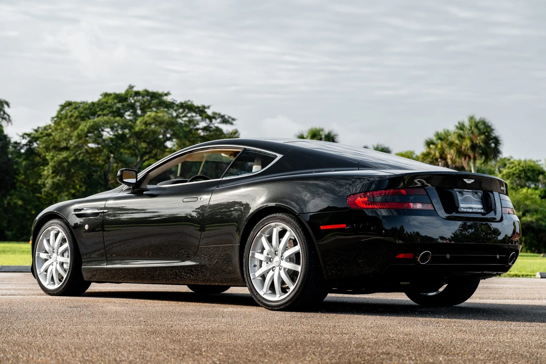 2005 Aston Martin DB9 - Image 10 of 31