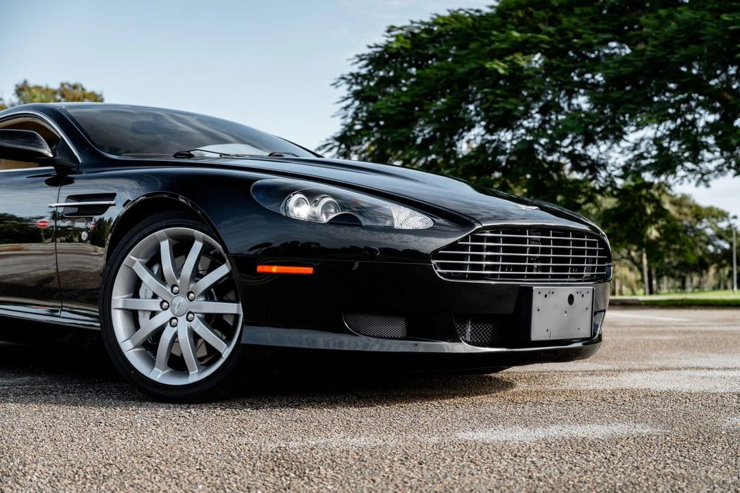 2005 Aston Martin DB9 - Image 22 of 31