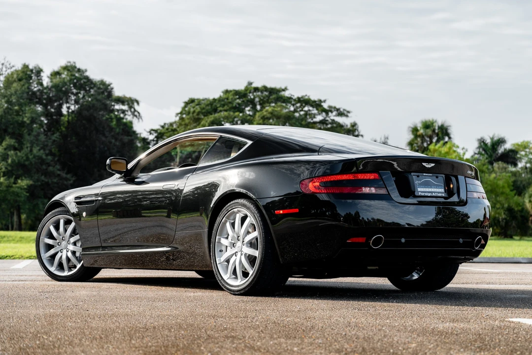 2005 Aston Martin DB9 - Image 9 of 31