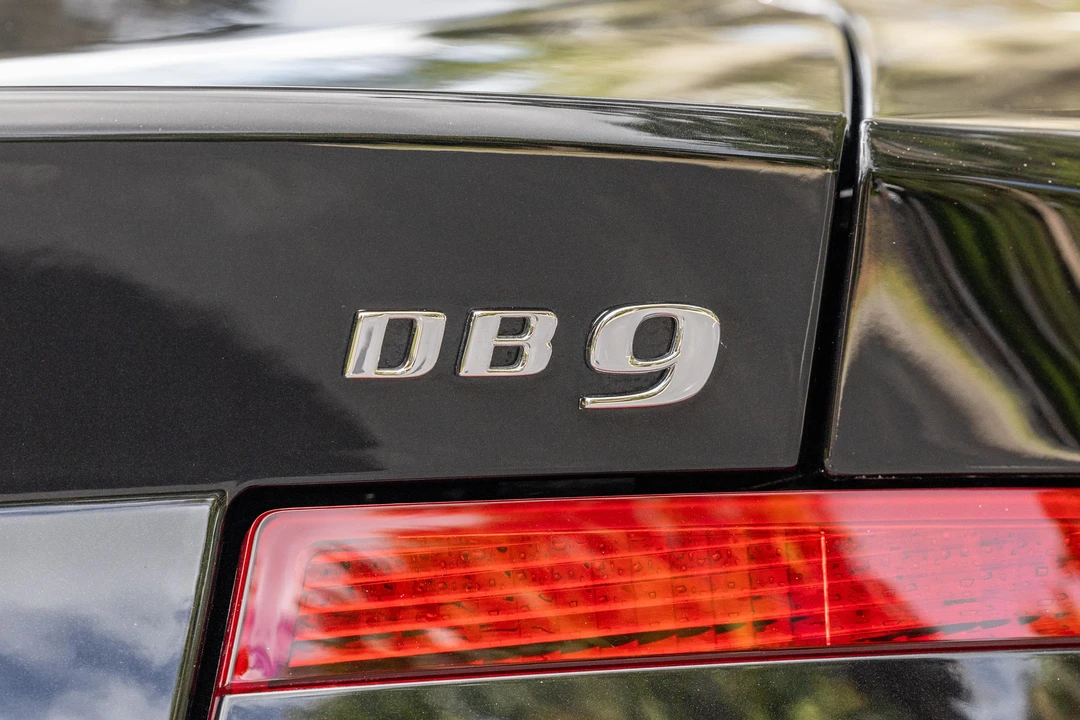 2005 Aston Martin DB9 - Image 25 of 31