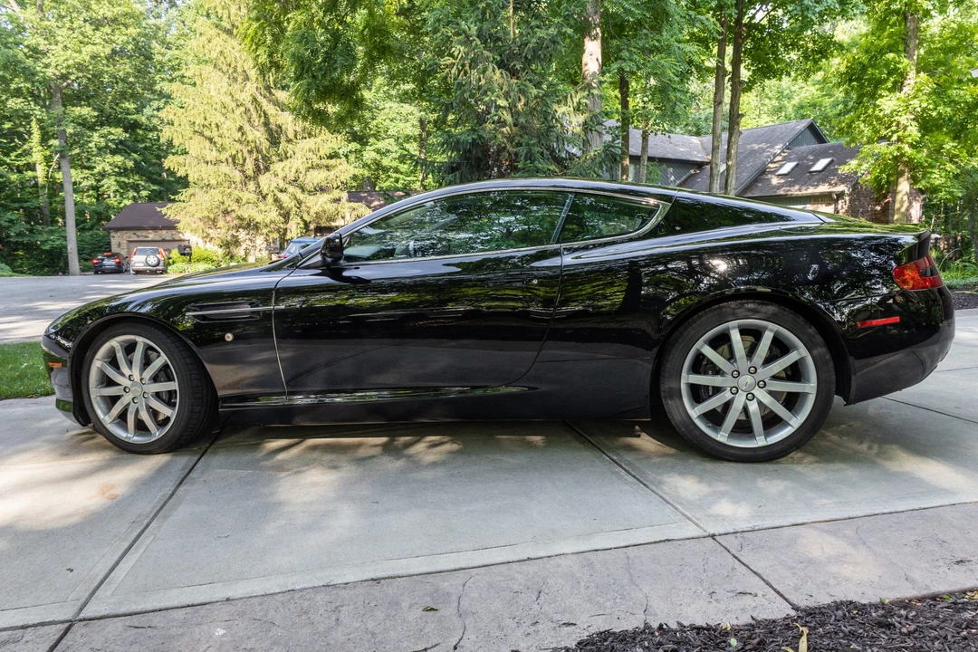 2005 Aston Martin DB9 - Image 9 of 31