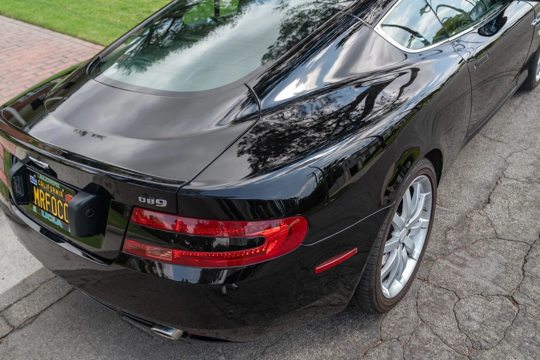 2005 Aston Martin DB9 - Image 17 of 31