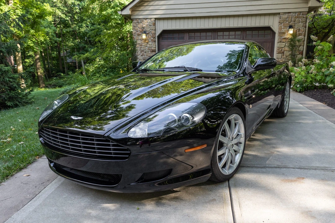 2005 Aston Martin DB9 - Image 2 of 31