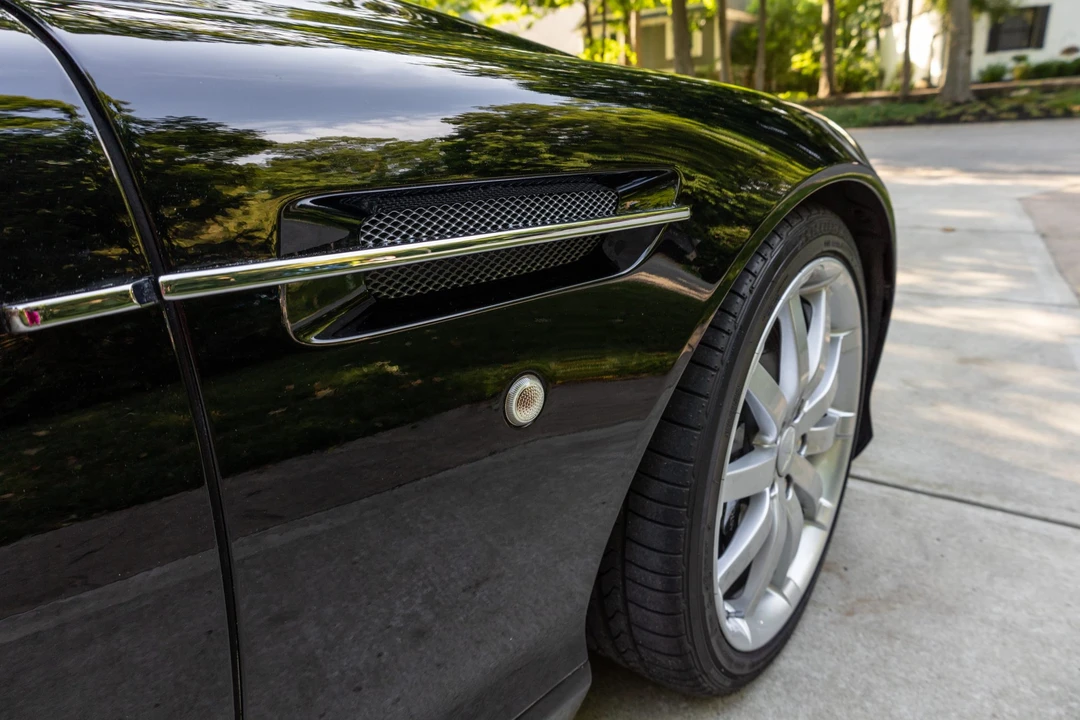 2005 Aston Martin DB9 - Image 14 of 31