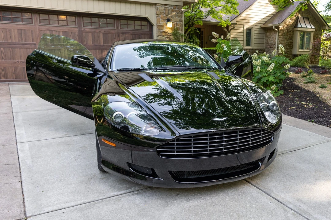 2005 Aston Martin DB9 - Image 12 of 31