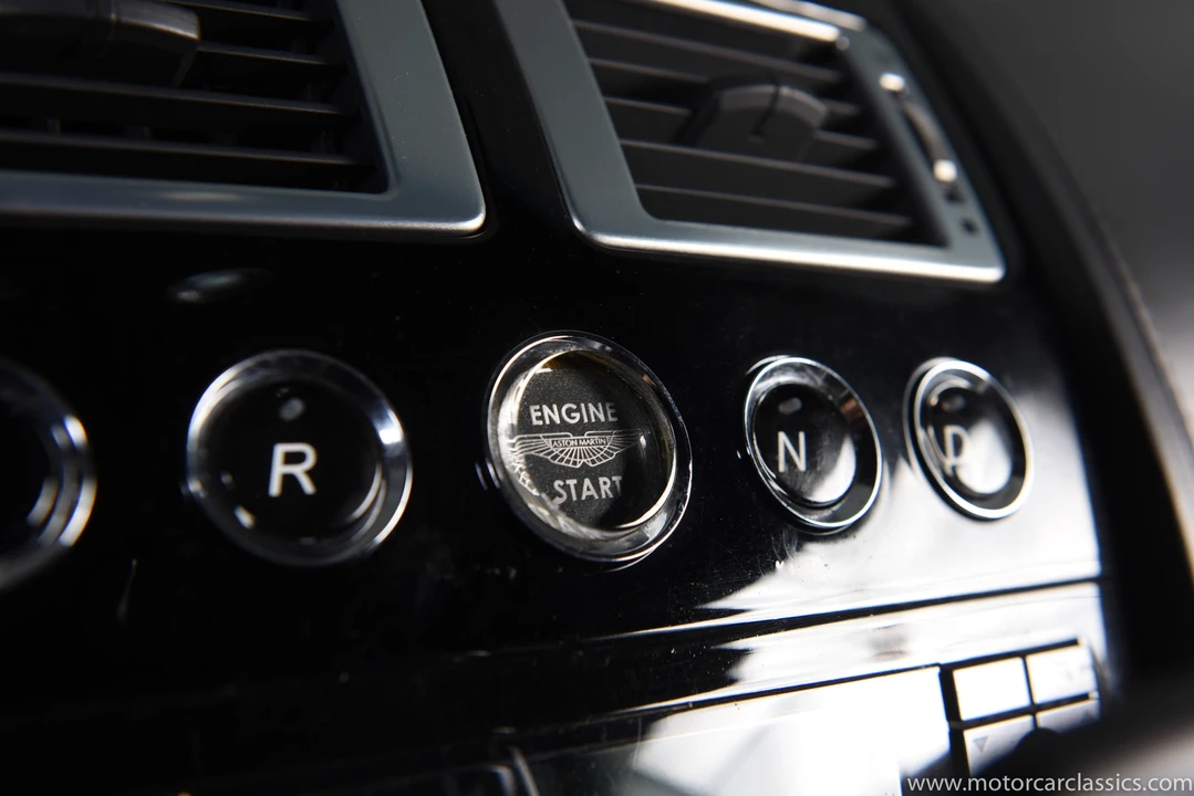 2005 Aston Martin DB9 - Image 25 of 31