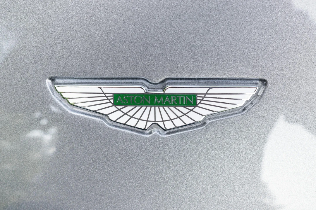 2005 Aston Martin DB9 - Image 12 of 31