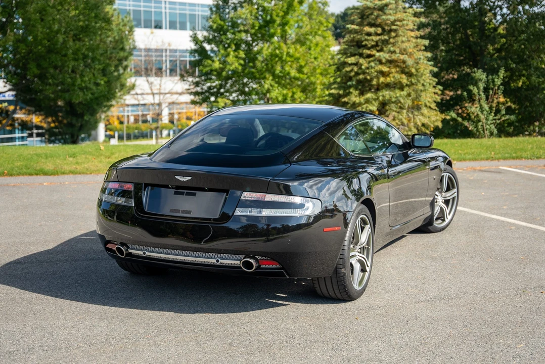 2005 Aston Martin DB9 - Image 19 of 31