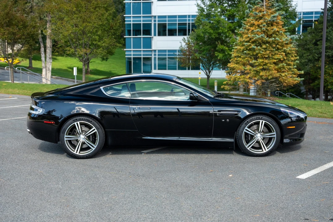 2005 Aston Martin DB9 - Image 14 of 31