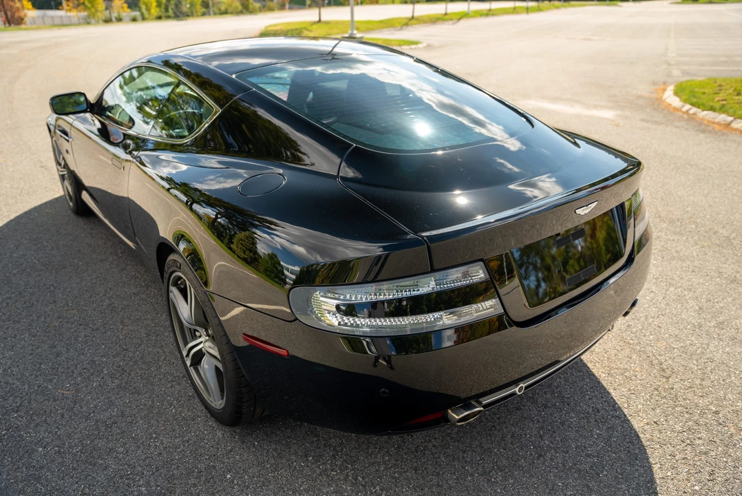 2005 Aston Martin DB9 - Image 25 of 31
