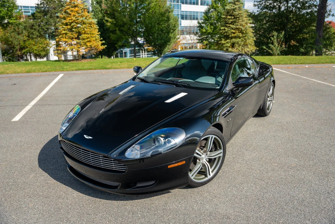 2005 Aston Martin DB9 - Image 7 of 31