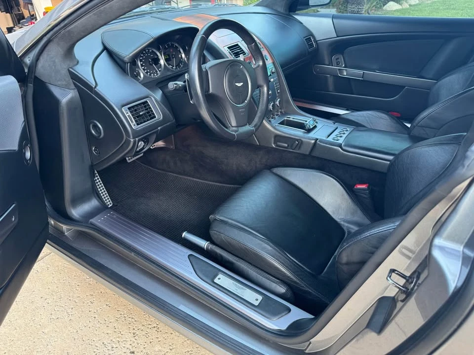 2005 Aston Martin DB9 - Image 8 of 12