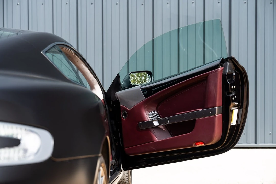 2005 Aston Martin DB9 - Image 6 of 30