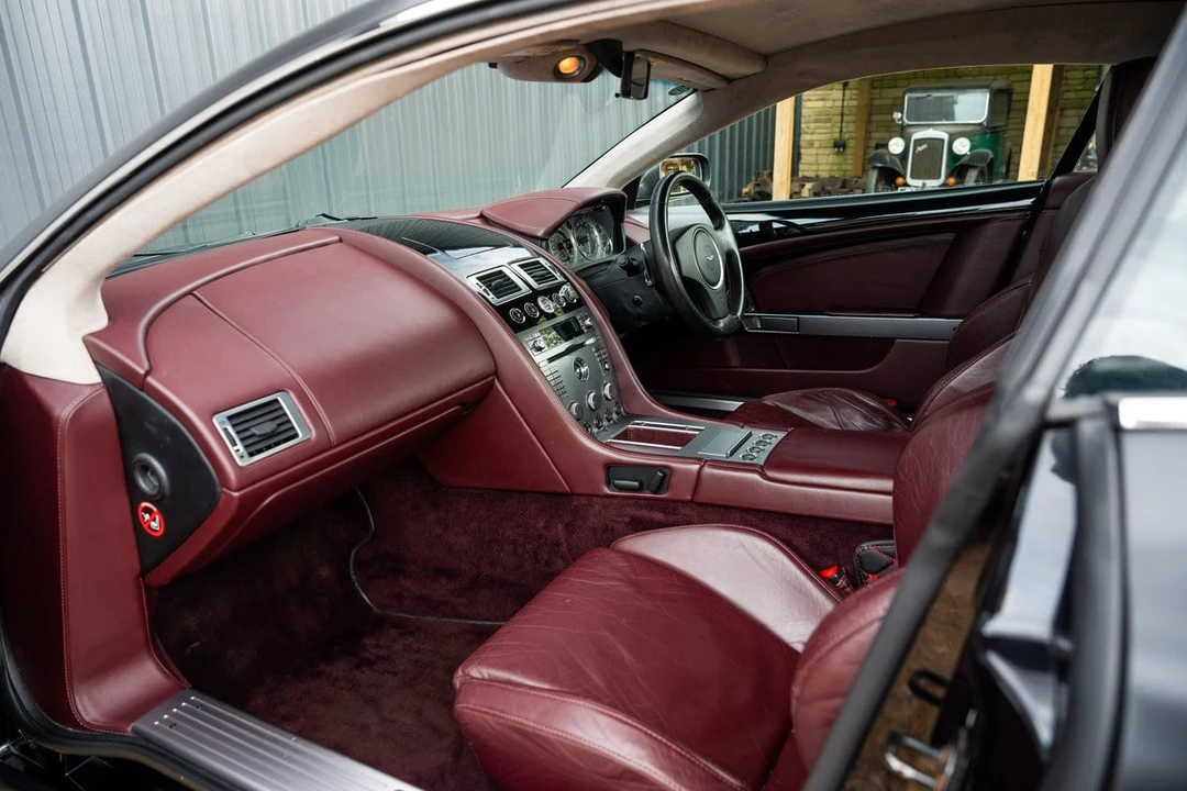 2005 Aston Martin DB9 - Image 9 of 30