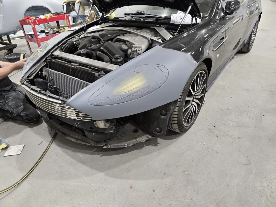 2005 Aston Martin DB9 - Image 13 of 30