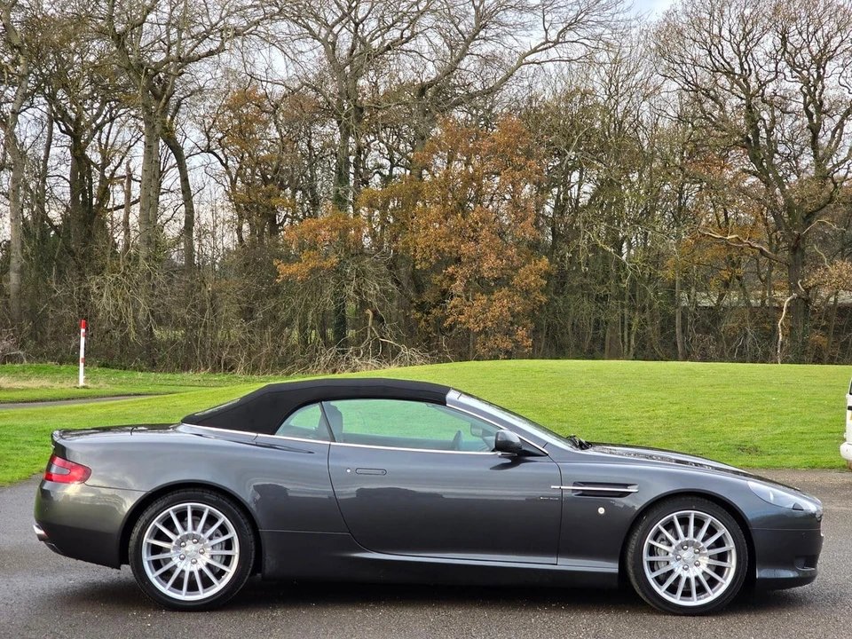2005 Aston Martin DB9 - Image 18 of 30