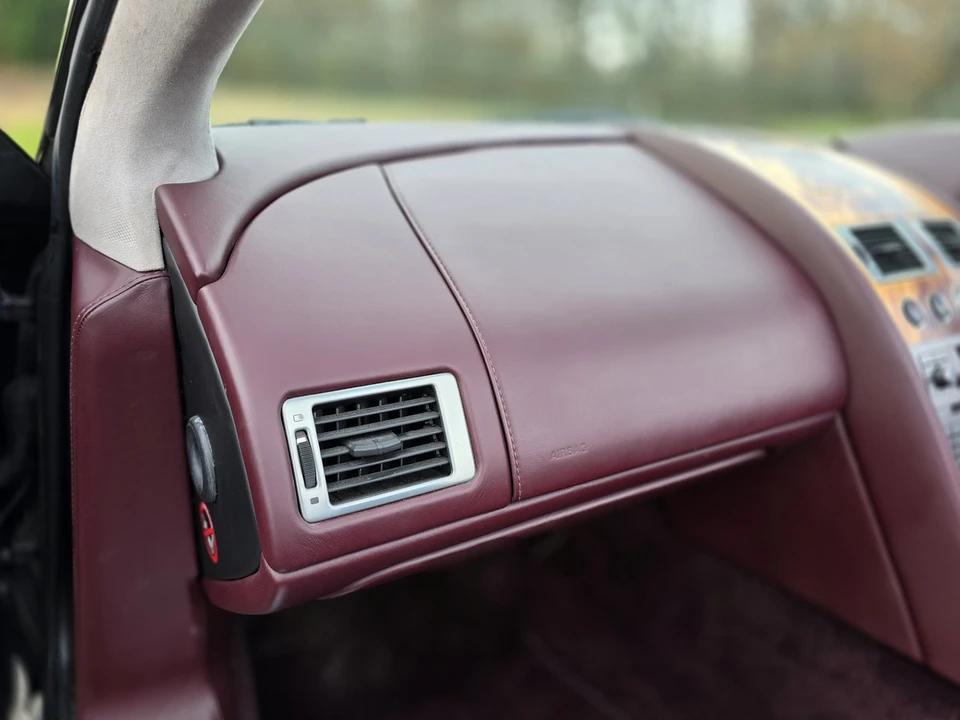 2005 Aston Martin DB9 - Image 27 of 30