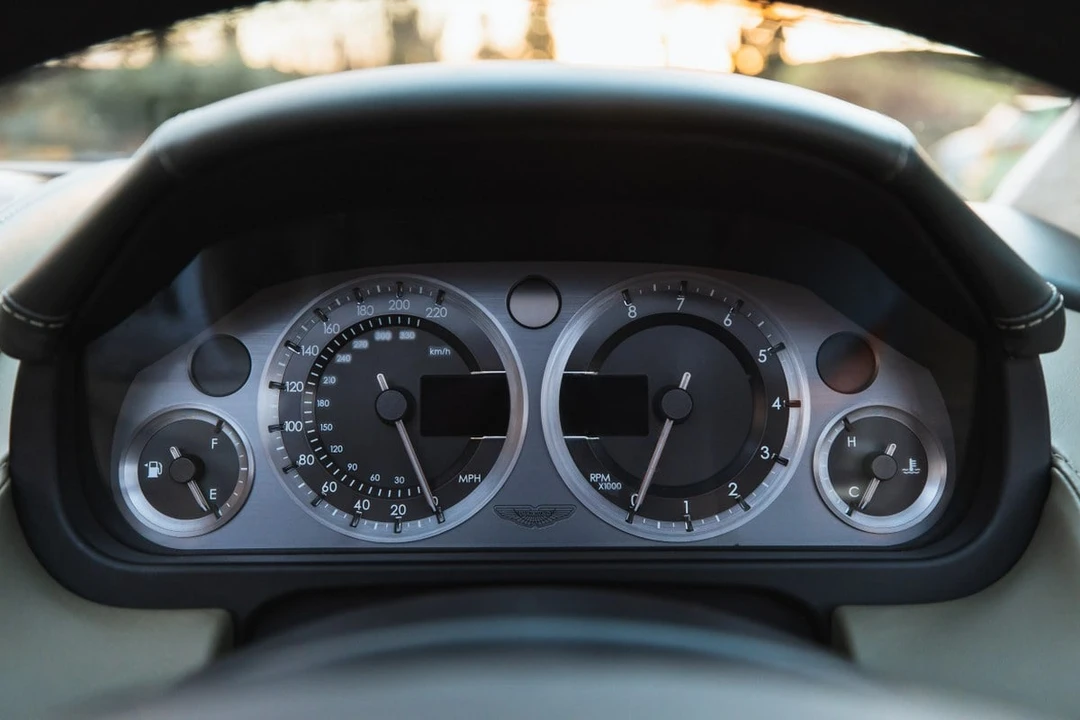 2005 Aston Martin DB9 - Image 27 of 30